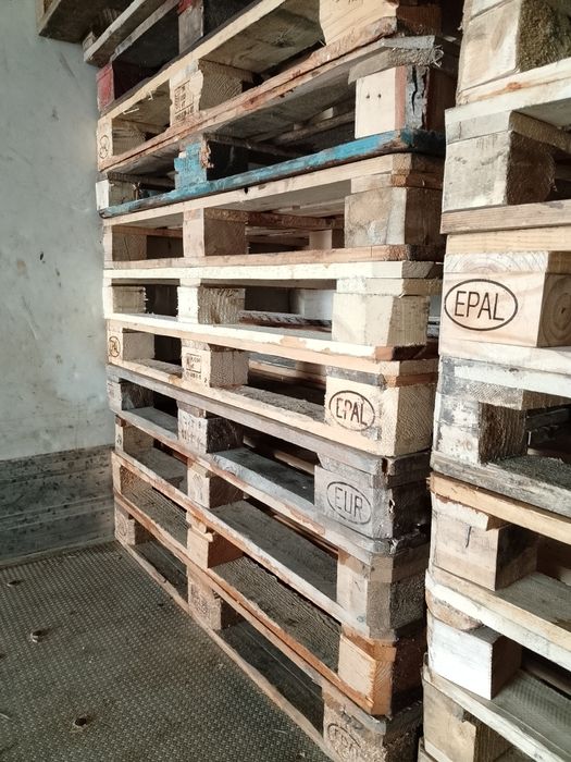 Поддон евро паллеты.