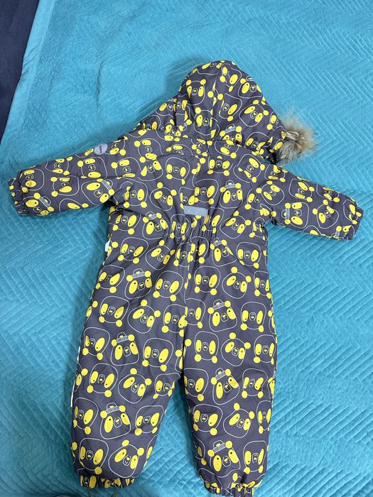 Продам зимний комбинезон детский