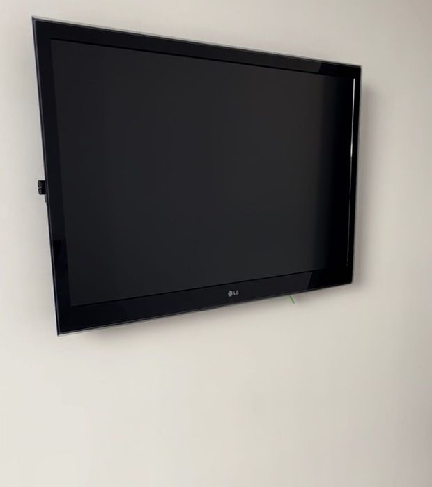 LG телевизор с умной приставкой
