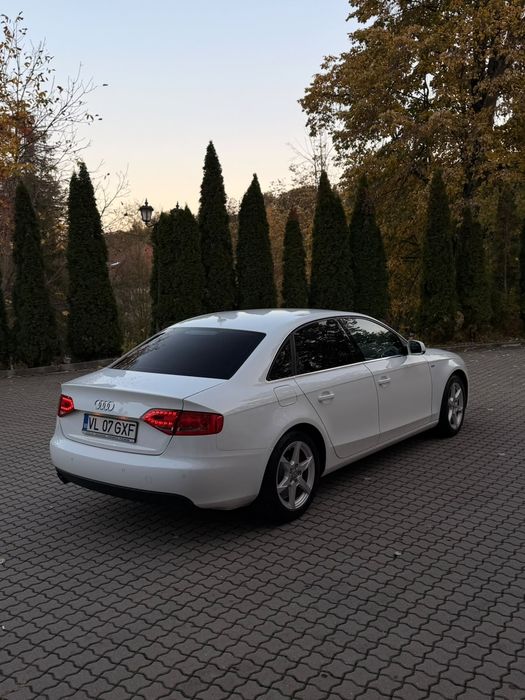 AUDI A4 0 — imagine 4
