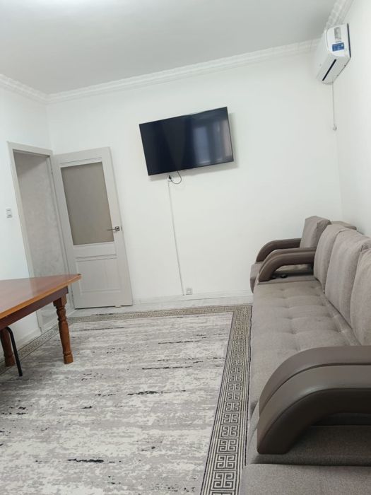 Продам 4-x комнатную квартиру