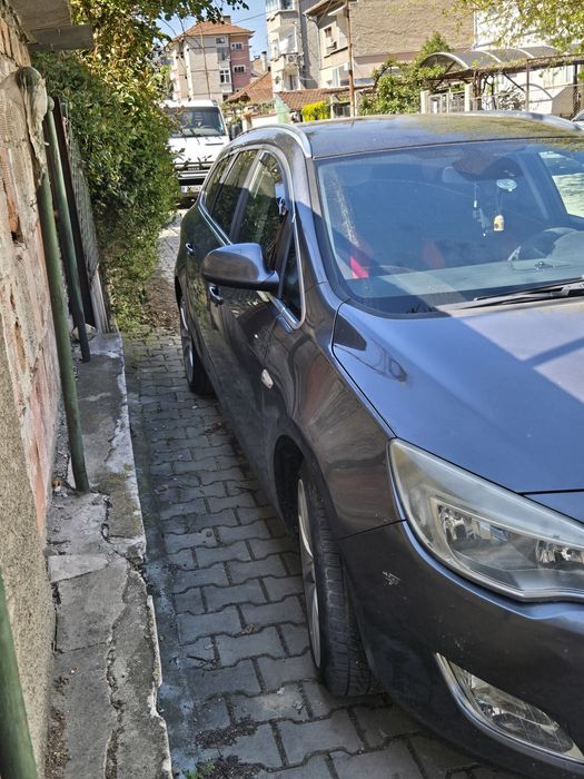 Opel J 2011г.110 коня