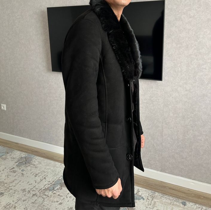 Продам дубленку 46 размера новая