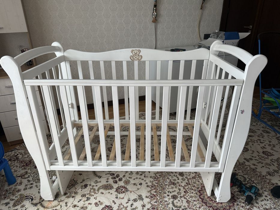 Продается детская кроватка
