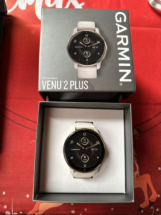 Часовник Garmin Venu 2 plus с гаранция