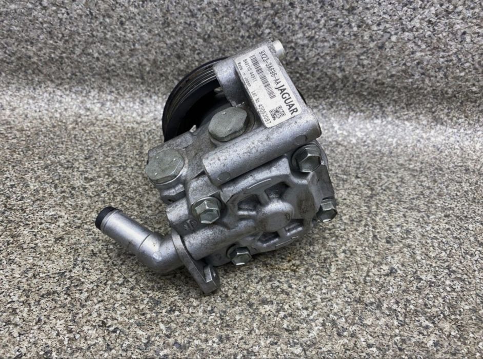 Pompa Servo Servodirectie Jaguar XF XJ 3.0 Diesel 306DT 2008-