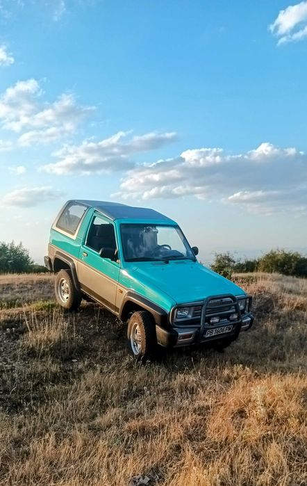 Продавам Дайхатсу Фероза