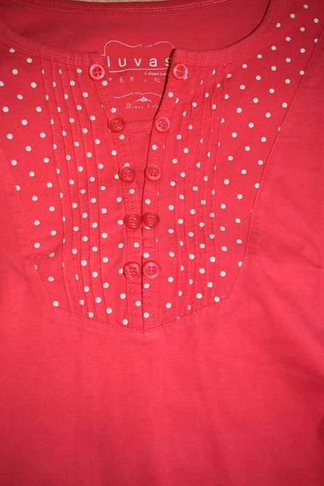 Bluza dame de la IUVAS pe roz