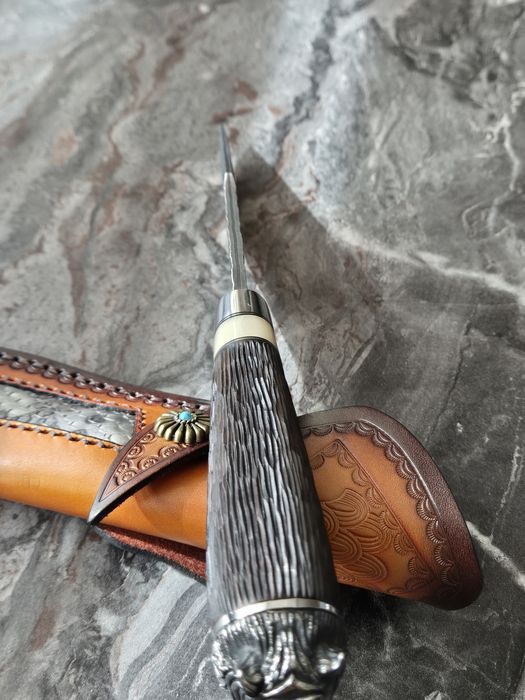 ЛОВЕН нож от дамаска стомана