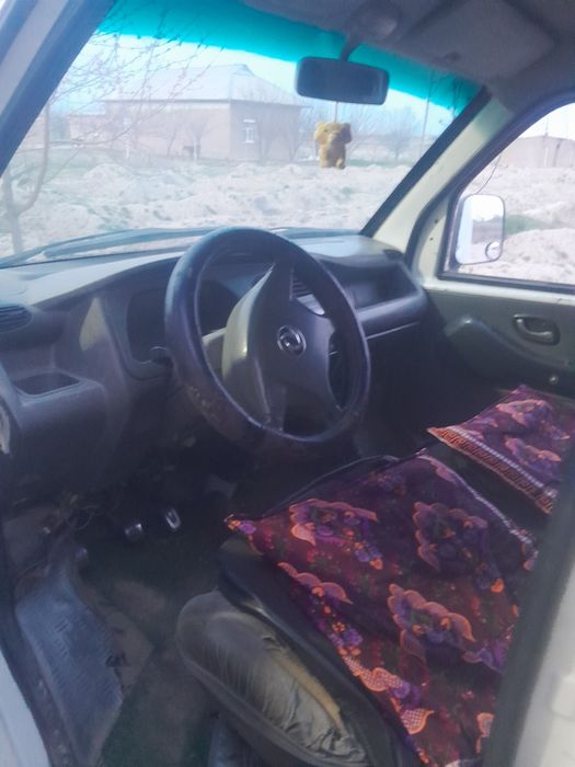 Dongfeng gruzavoy yili 2007