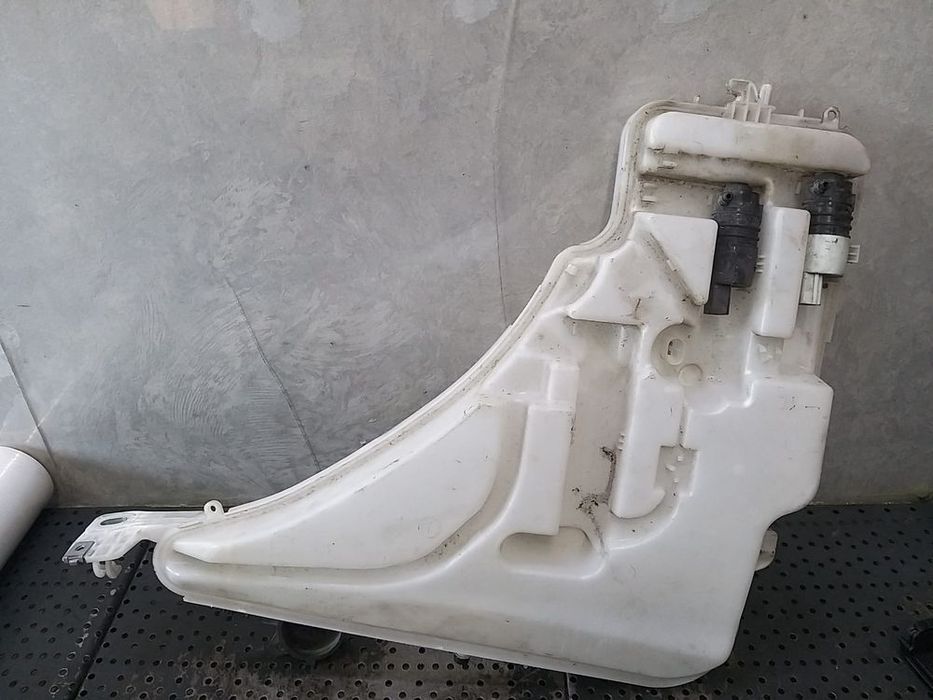 Vas lichid parbriz bmw seria 1 f20 f21 724167313