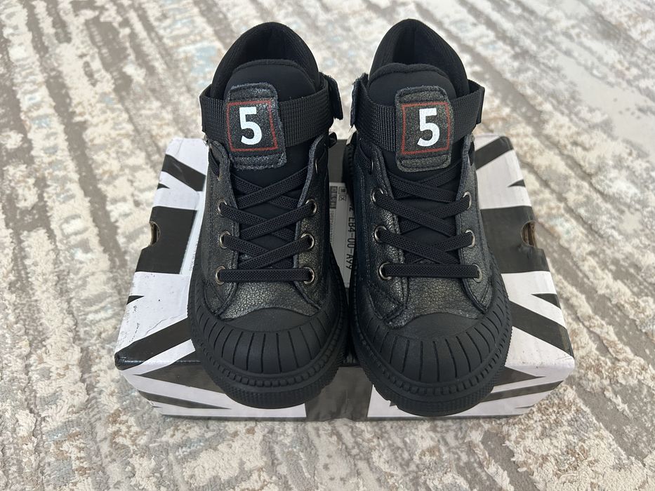 Демисезонные ботинки