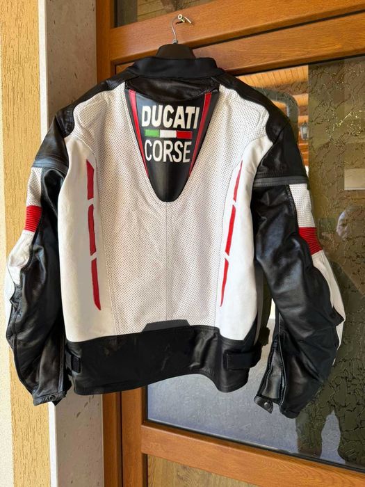 Оригинални мото якета Ducati