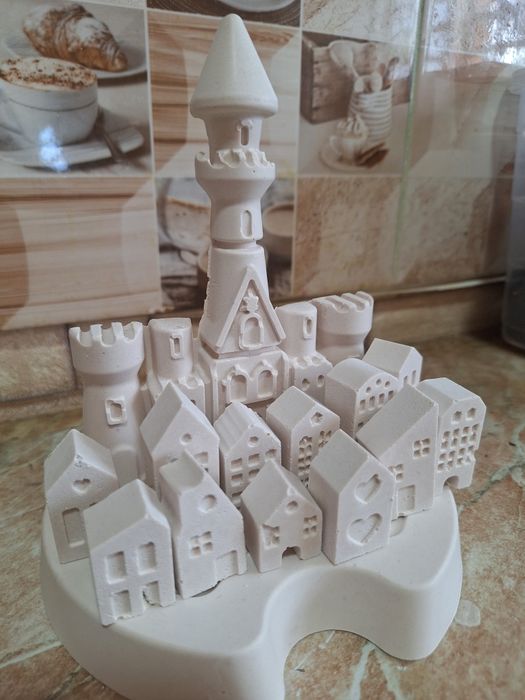 Фигурки из гипса