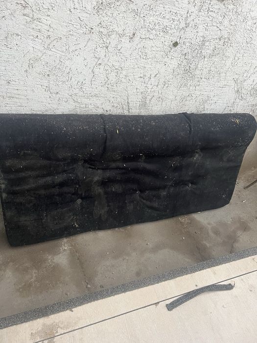 Диван в хорошем состоянии