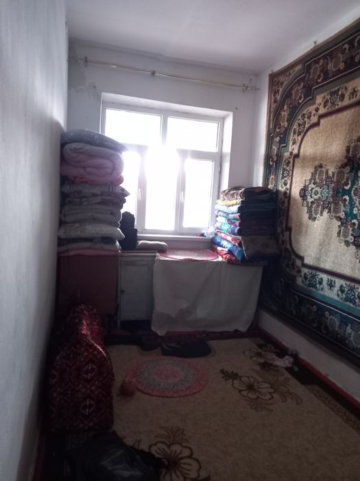 Үй сатылды үш бөлмелі