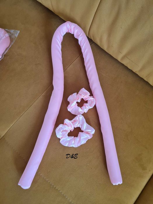 Голяма, стилна ролка за коса от коприна с два ластика