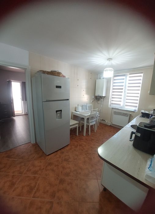 Apartament de închiriat