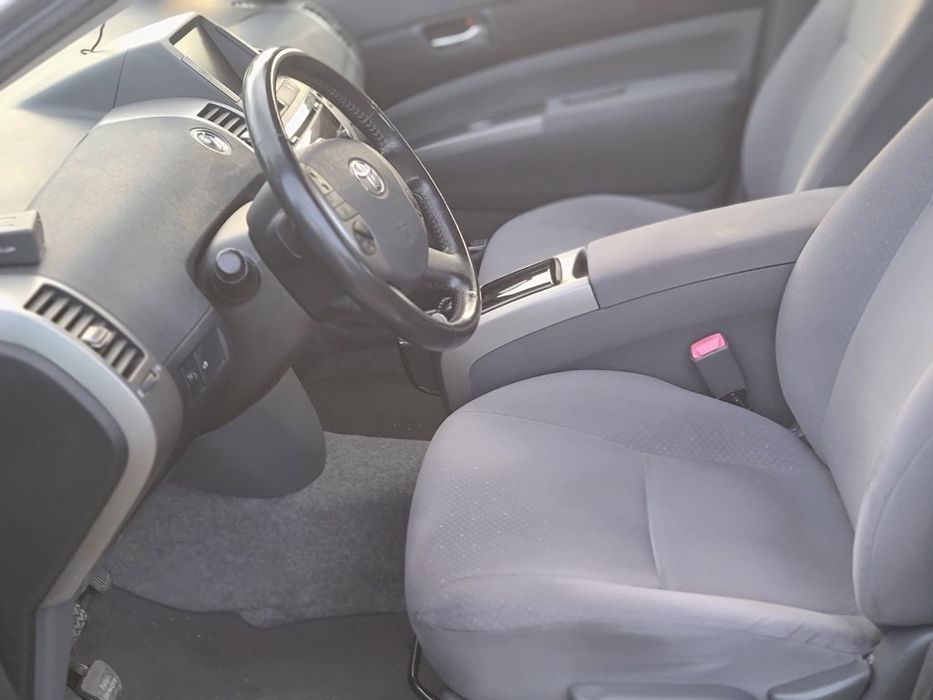Vand Toyota Prius hybrid
