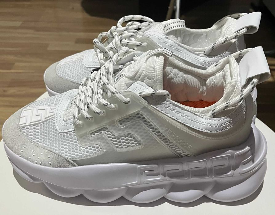 Versace Chain Reaction OFERTA 399 RON CA DE INCEPUT DE AN!