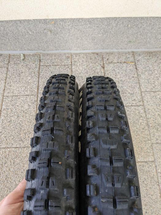 Set cauciucuri MTB Maxxis Minion DHR II 29x2.4 MaxxTerra Logo alb