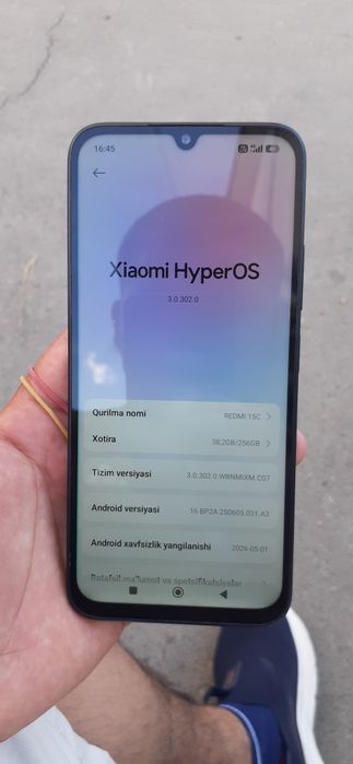Redmi 15c 8/256 ekran arginal qoyilgan