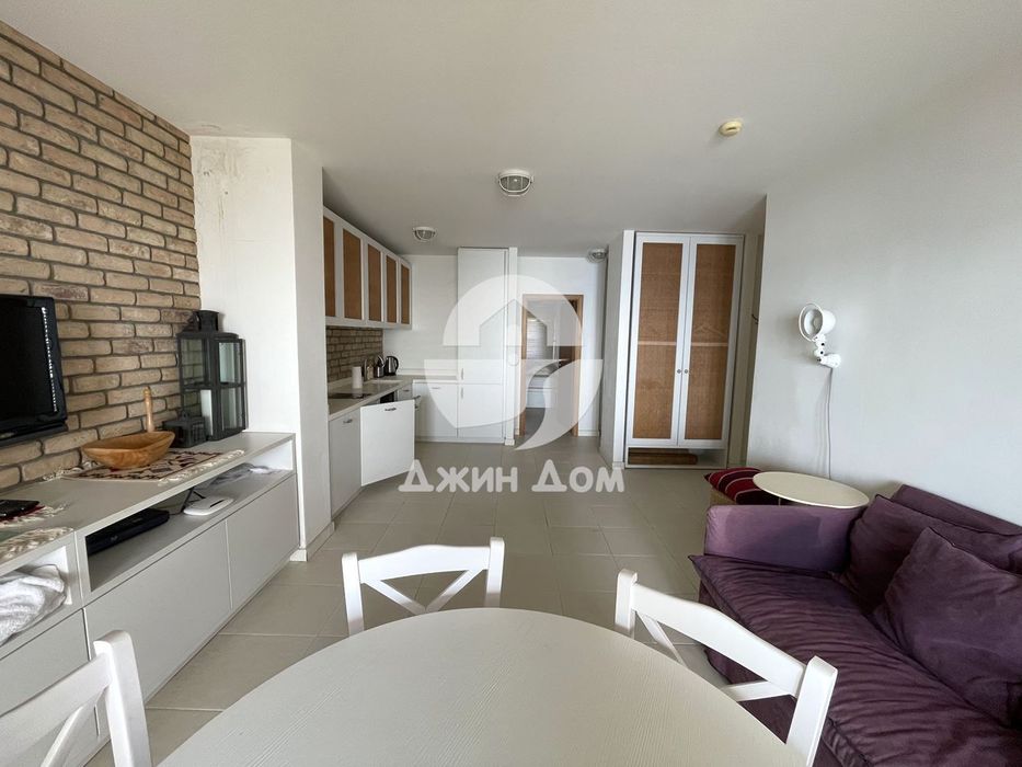 Продава се Тристаен апартамент в Ахелой - 86 кв.м за 949 €/кв.м - Снимка #3