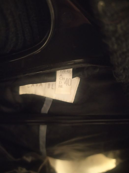 очень очень теплый пуховик. до колен.