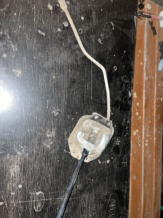 Продам капот. И кардан