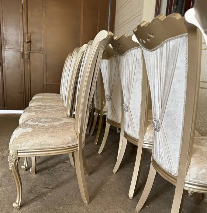 12 talik stol stul holati yangi 2 marta ishlatilingan