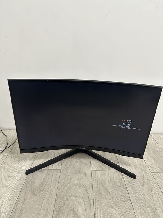 Монитор samsung 27 изогнутый