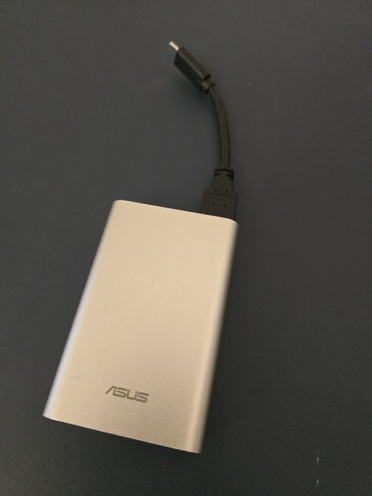 Baterie externa Asus Zenpower