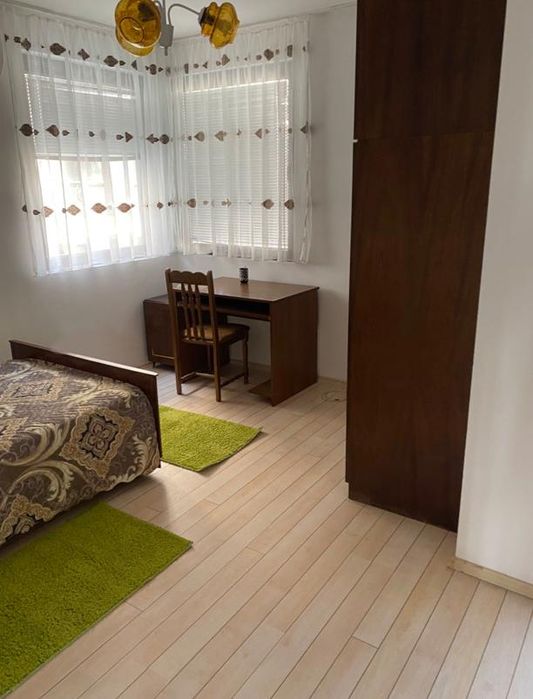 Дава се под наем Тристаен апартамент в Пловдив, Център - 93 кв.м за 475 € - Снимка #6