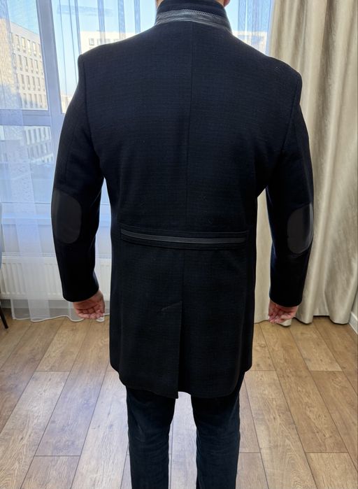 Мужское пальто размер M-L
