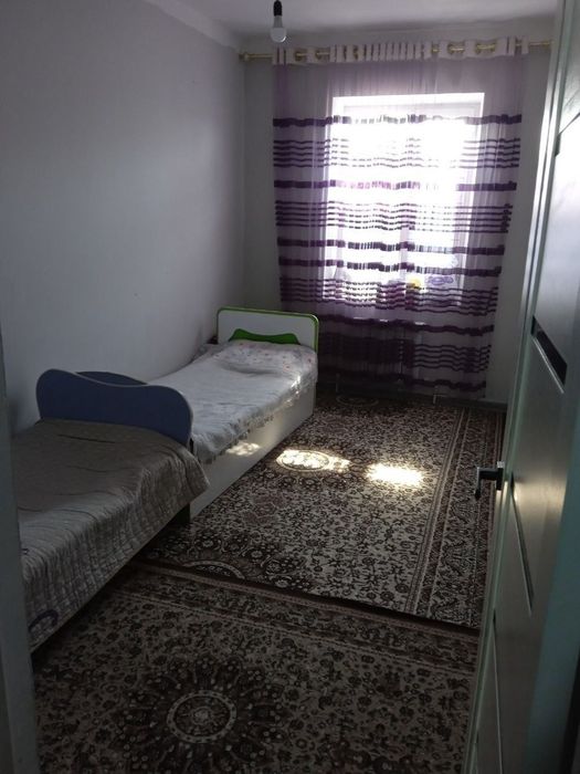 Фаргона марказида 3 хонали Янги уй сотилади.