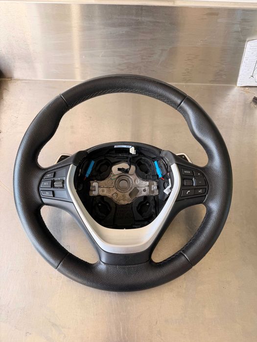 BMW F30 328i кожен мулти волан с пера, paddle shift steering wheel, бутони за автоматик – БМВ Ф30 xDrive без airbag