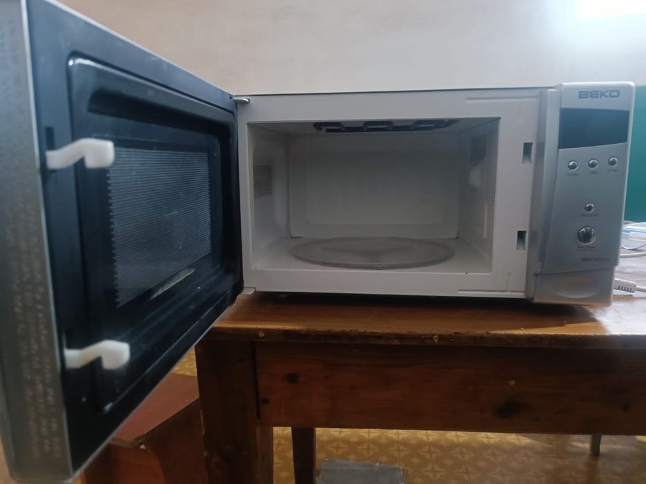 Продаю Микроволновку