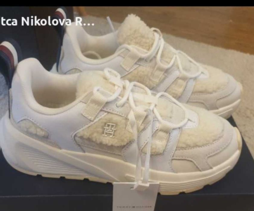 Tommy Hilfiger маратонки