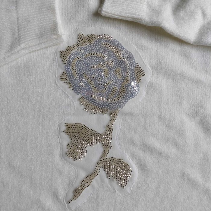 Бял дамски пуловер, р-р М