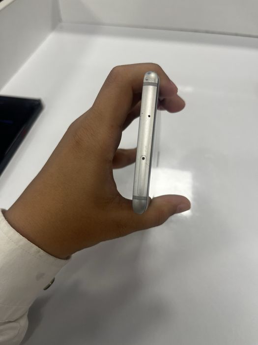 S7 edge почти в идеале 32 GB