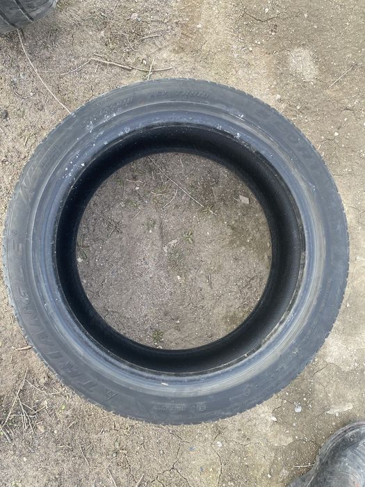 Triangle 225/45/18 пара