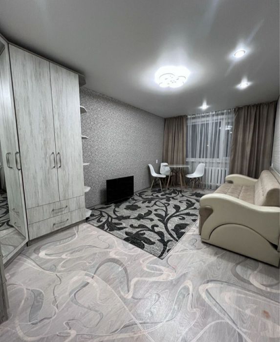 Продам 2 комнатную Айсберг