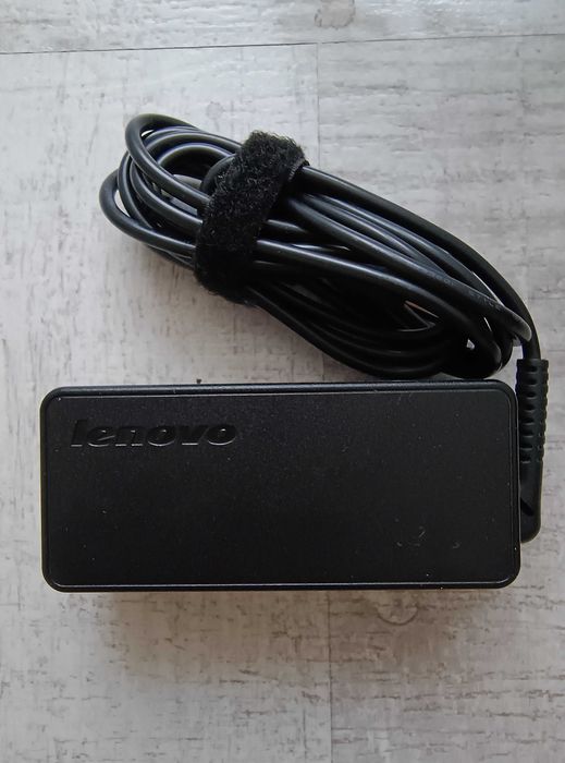 Încărcător laptop original Lenovo 45W 2,25A mufă proprietară Lenovo