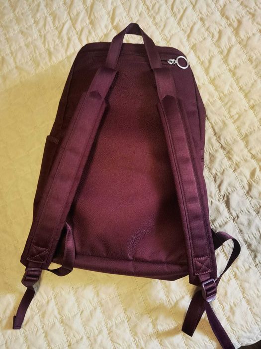 rucsac nike visiniu ca nou
