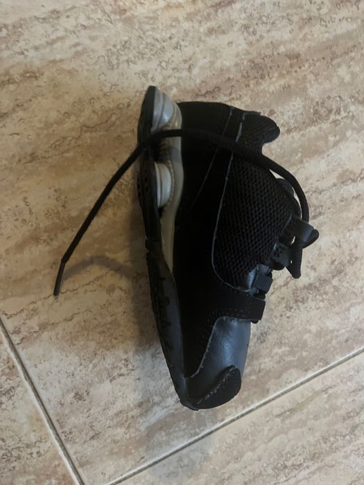 Продавам детски обувки Nike 22 номер