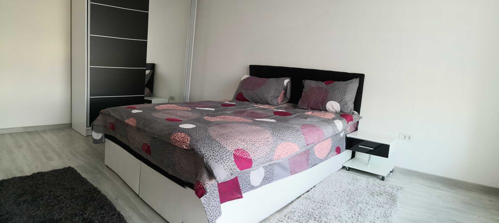 Apartament de inchiriat str Vasile Gemeniuc