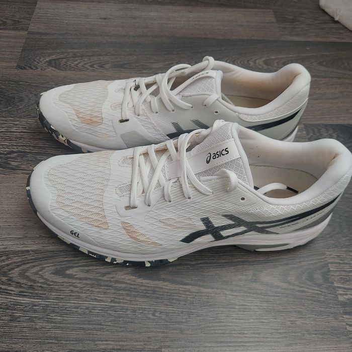 Маратонки за тенис Asics