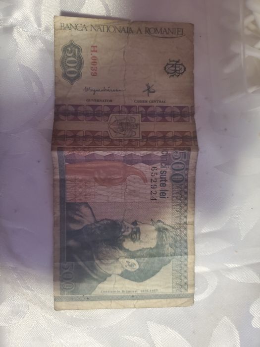 Vand o bagnota de 500 lei
