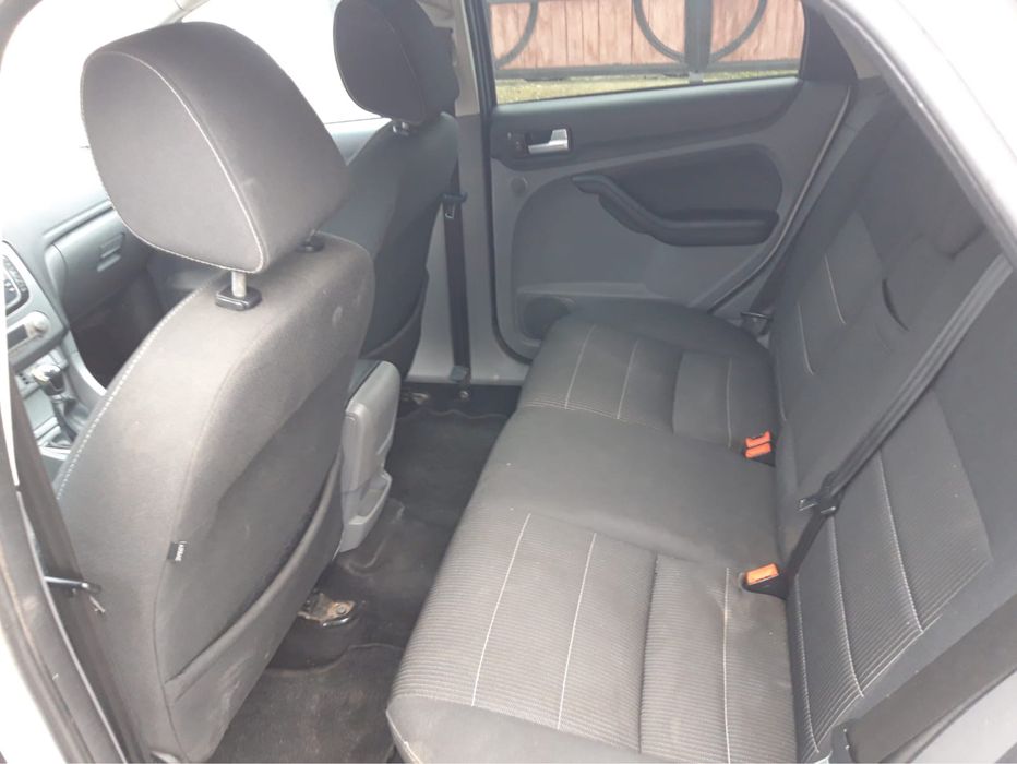 Ford Focus - an 2010