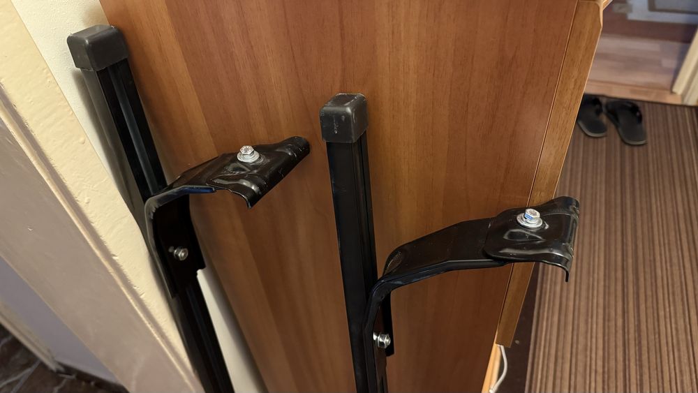 Bare transversale plafon, universale, max 129cm latime, incarcare 70kg